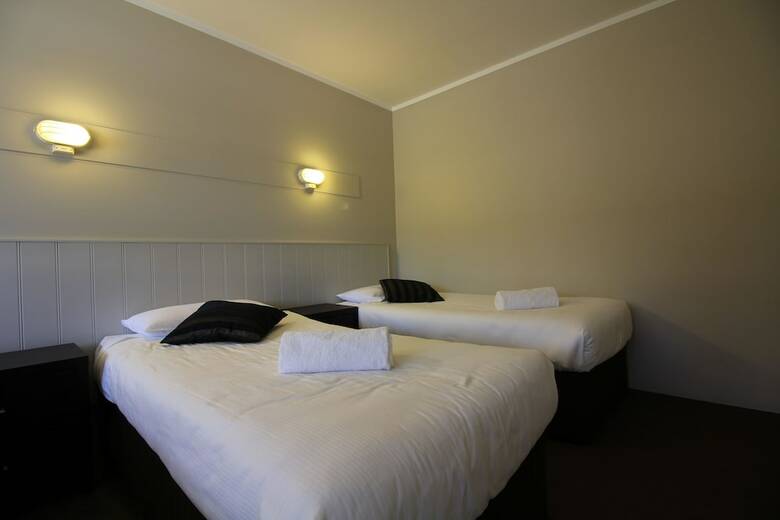 Hotel Snowy Mountains Resort And Function Centre