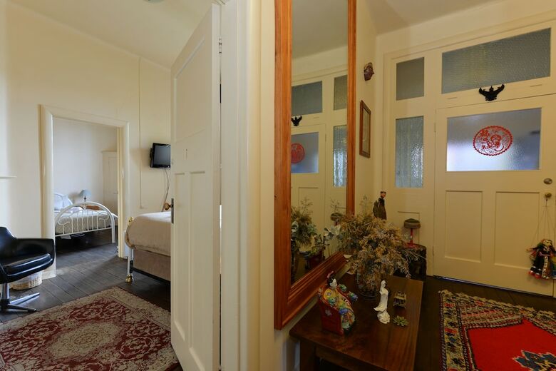 Edinburgh Gallery Bed & Breakfast