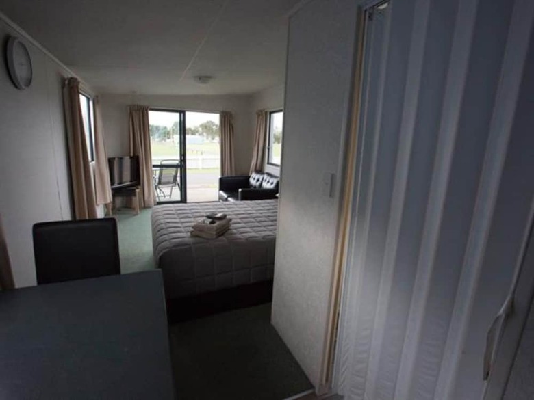 Raglan Holiday Park