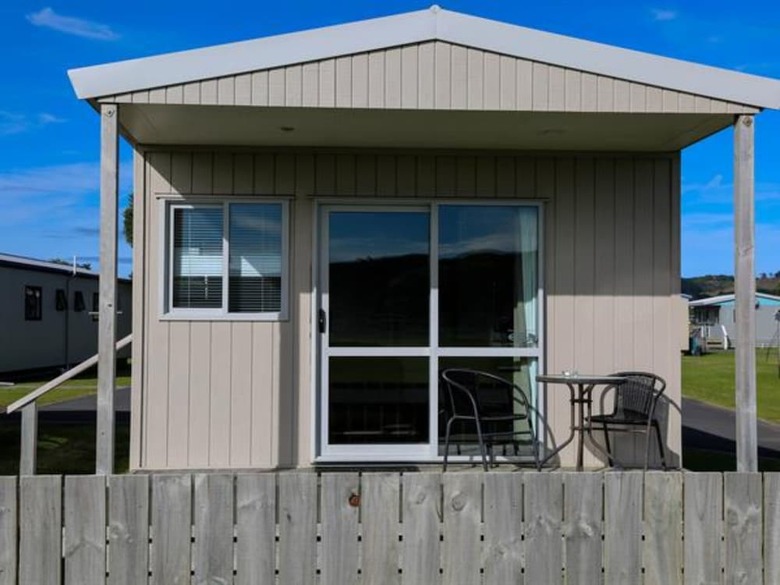 Raglan Holiday Park