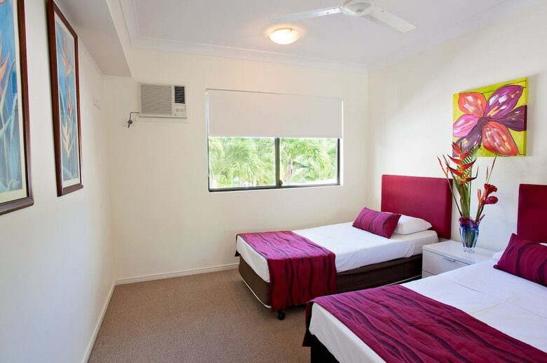 Seaforth Apartments