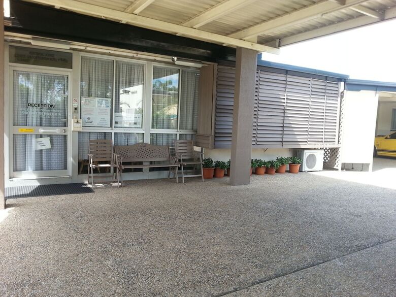 Golden Fountain Motel