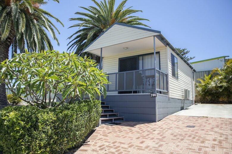 Karrinyup Waters Resort