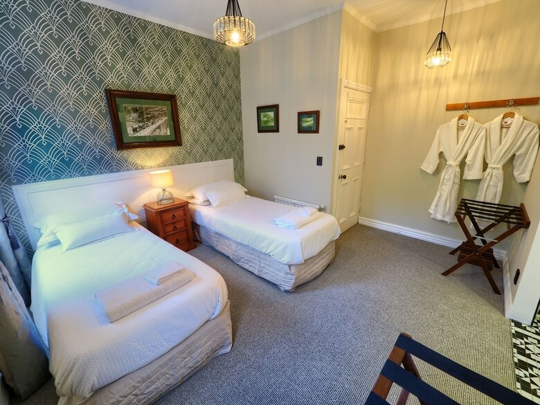 The Old Ferry Hotel B&B