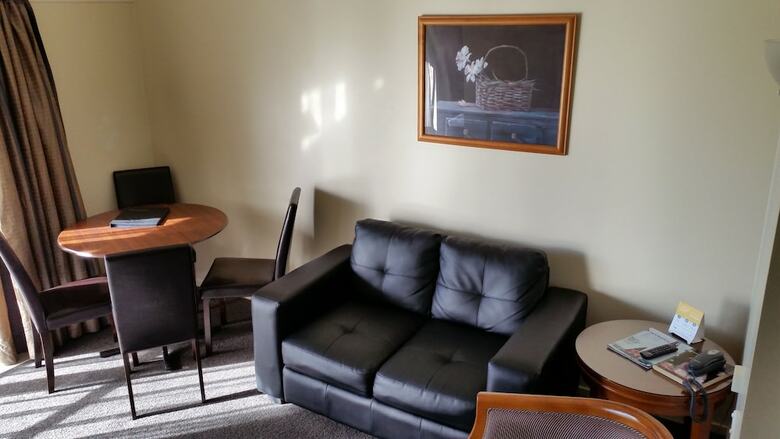 Hotel Admirals Motor Inn