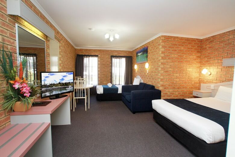 Twofold Bay Motor Inn