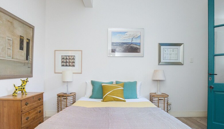 Bed & Breakfast Bondi Beach House