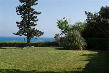 Kotzias Apartments