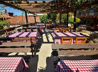 Posada Linos Inn