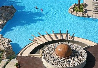 St. George Hotel Spa & Golf Beach Resort