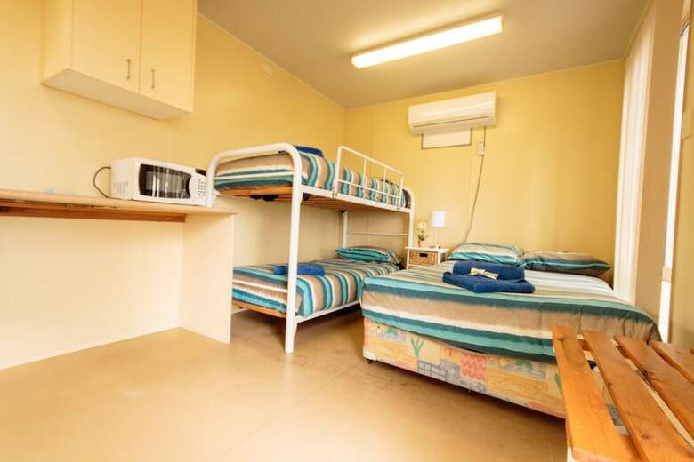 Aaok Jandowae Accommodation Park