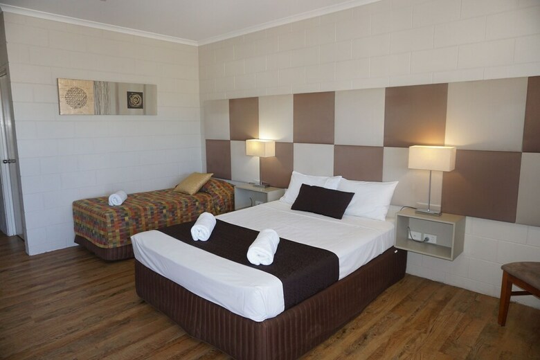 Motel Yongala Lodge By The Strand