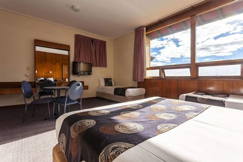 Black Buffalo Hotel