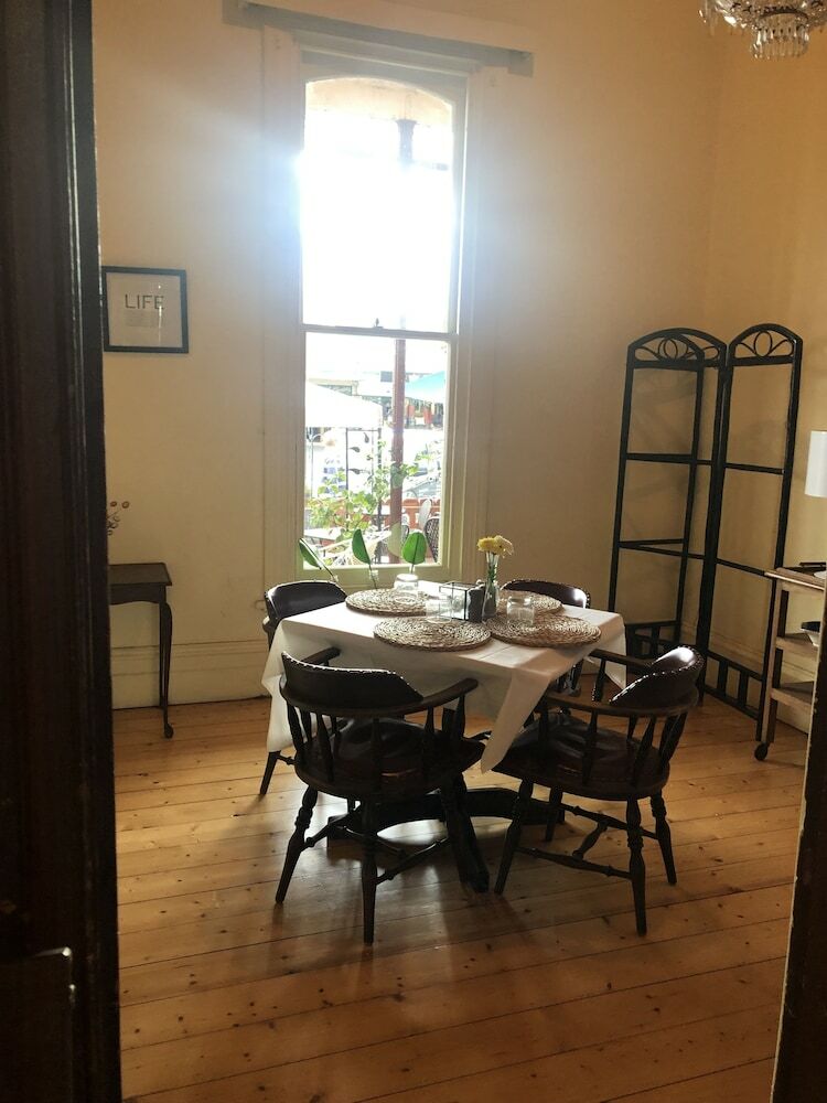 Bed & Breakfast Circa 1902 Queenscliff