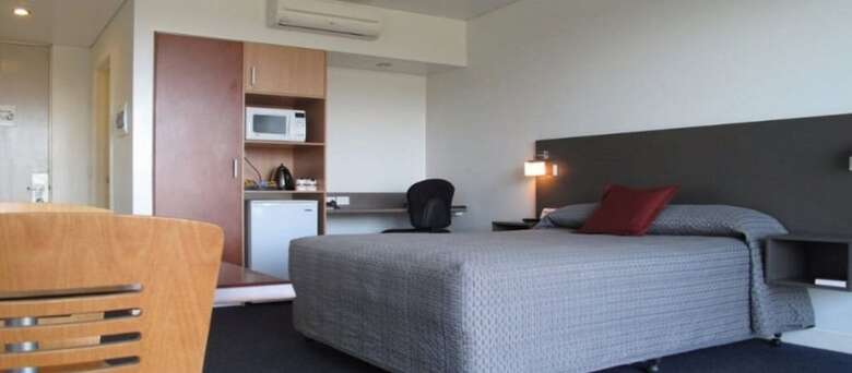 Country Roads Motor Inn Dysart