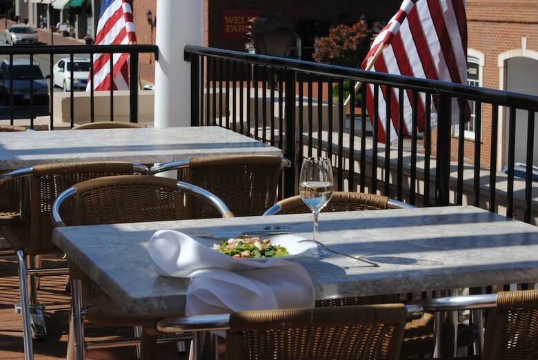 Robert E Lee Hotel