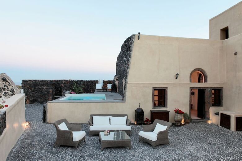 Hotel Santorini Heritage Villas & Mansions