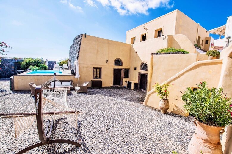 Hotel Santorini Heritage Villas & Mansions