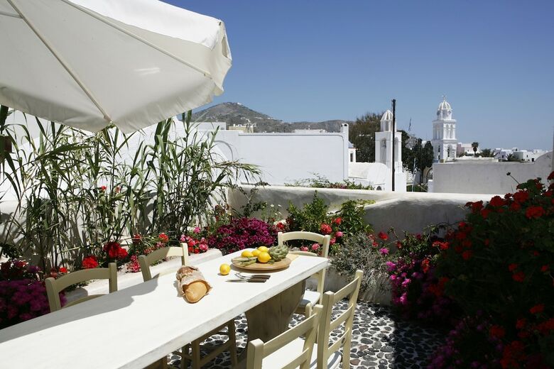 Hotel Santorini Heritage Villas & Mansions
