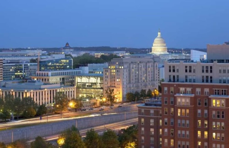 Aparthotel Global Luxury Suites At The Convention Center