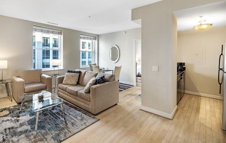 Apartamentos Global Luxury Suites At The White House