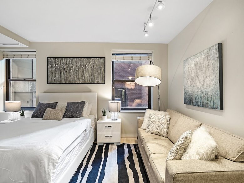 Apartamentos Global Luxury Suites At The White House