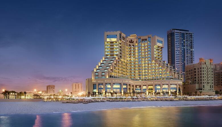 Hotel Fairmont Ajman