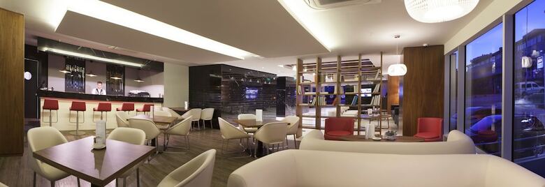 Hotel Ramada Encore By Wyndham Istanbul Kartal