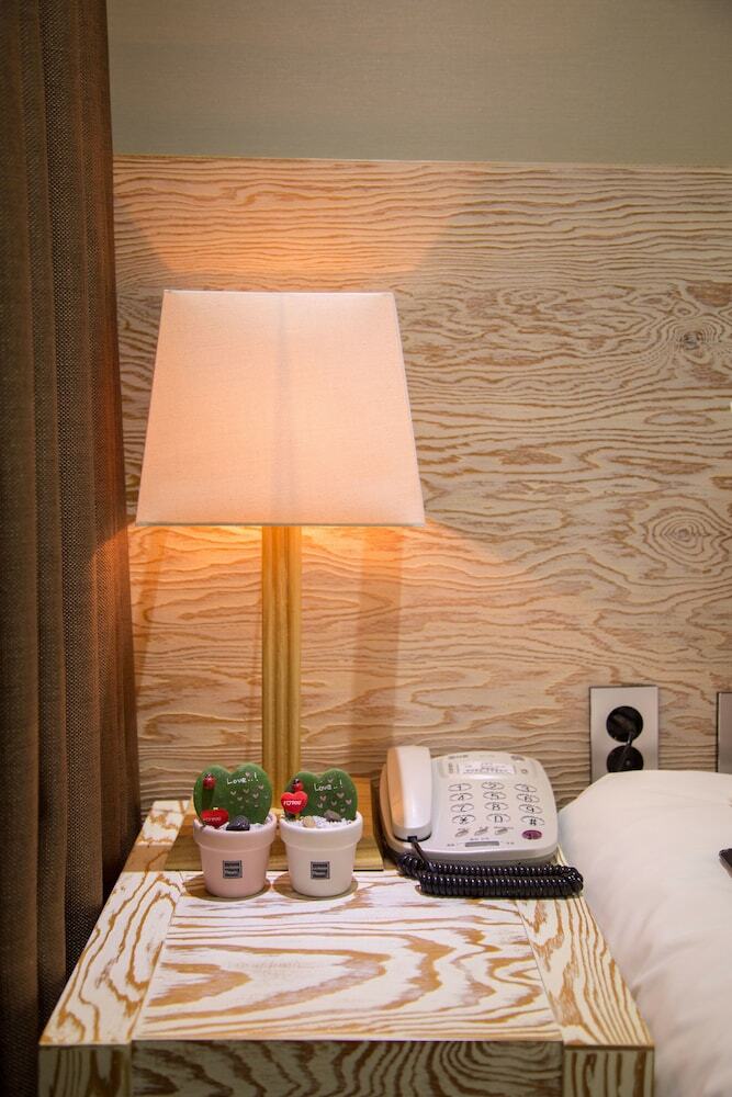 Reve Boutique Hotel