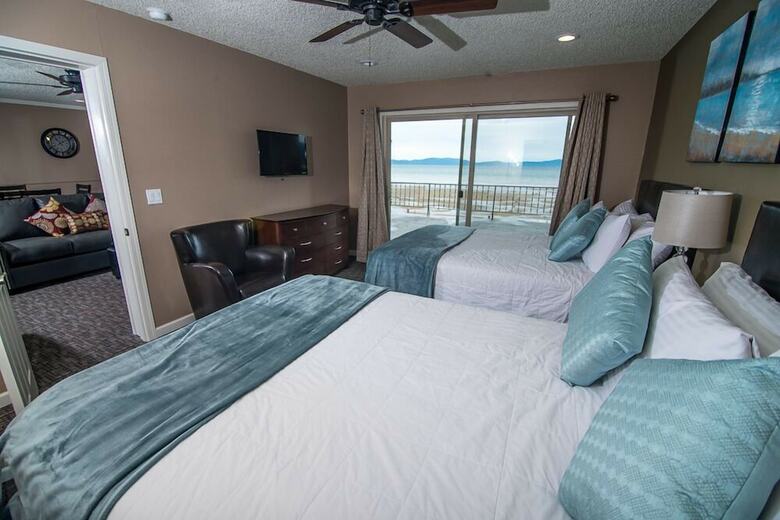 Beachcomber Inn