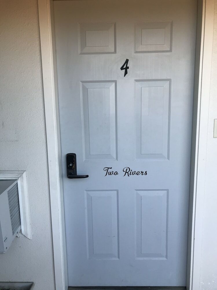 Castle Creek B&B