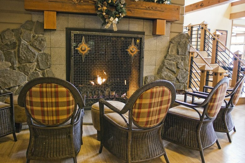 Posada Old Faithful Snow Lodge & Cabins - Inside The Park