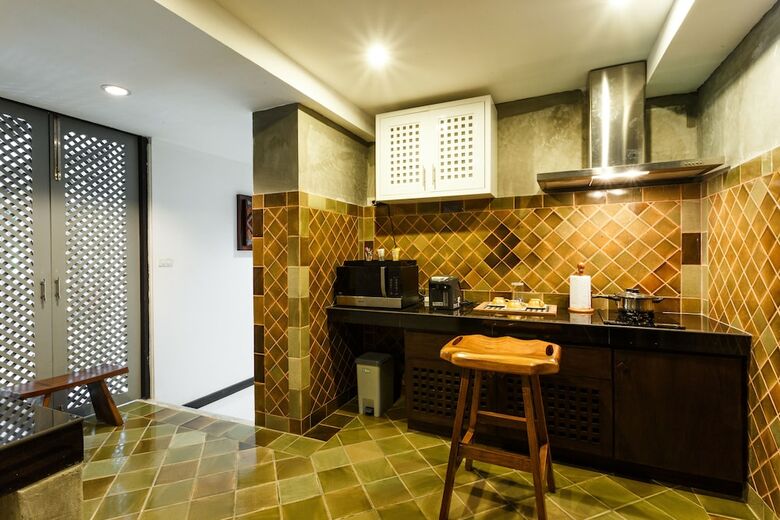 Hotel Baan Suan Residence