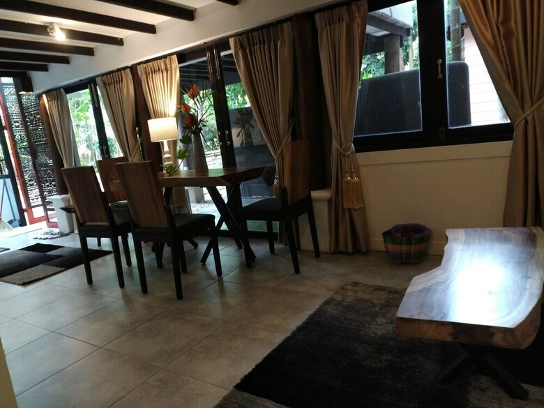Hotel Baan Suan Residence