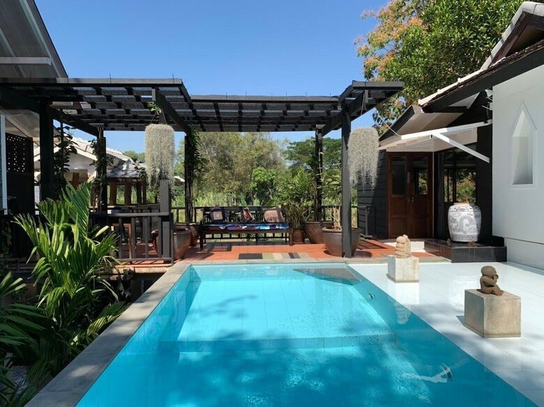 Hotel Baan Suan Residence