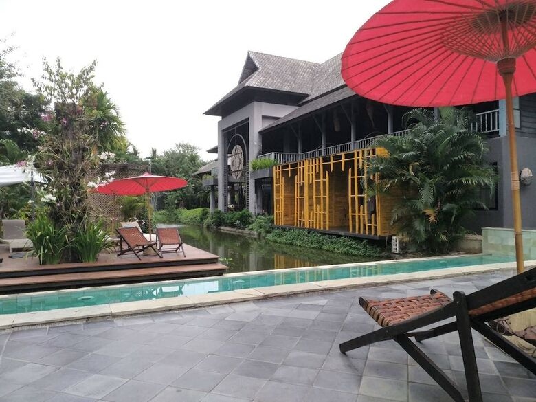 Hotel Baan Suan Residence