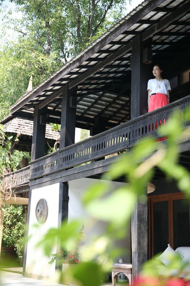 Hotel Baan Suan Residence
