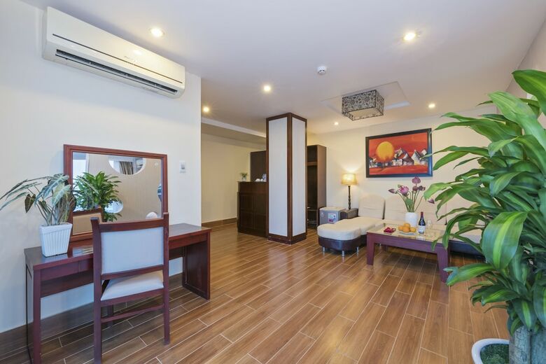 Tan Binh Hotel