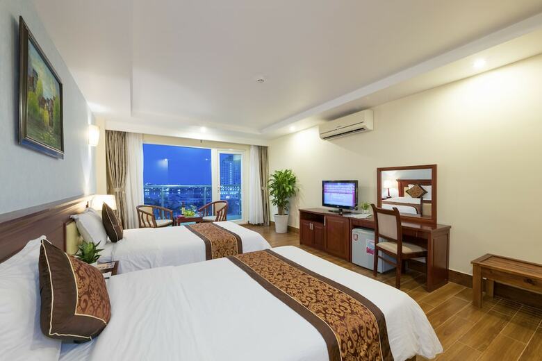 Tan Binh Hotel