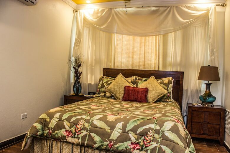 A La Bella Noni Bed & Breakfast