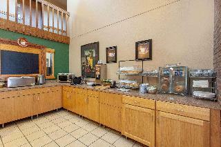 Hotel Americinn By Wyndham Willmar