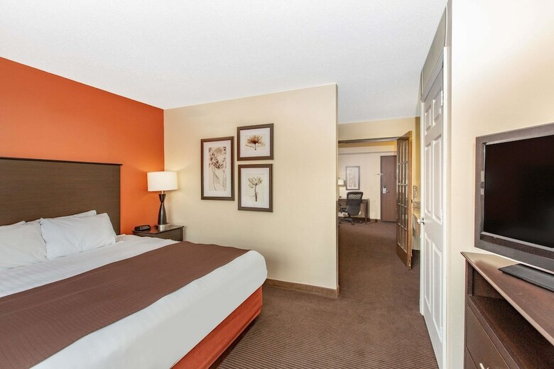 Hotel Americinn By Wyndham Ottumwa