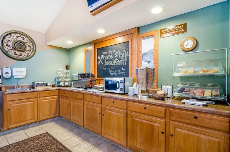 Hotel Rodeway Inn