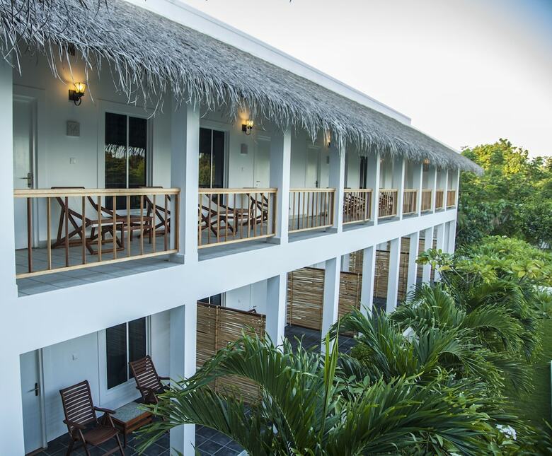 Hotel Evexia Beach Collection - A Premium Wellness Retreat