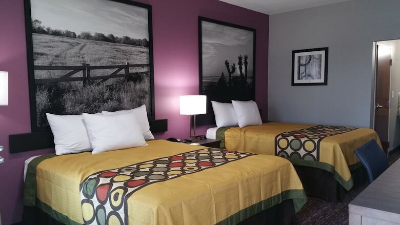 Motel Super 8 By Wyndham Carrizo Springs