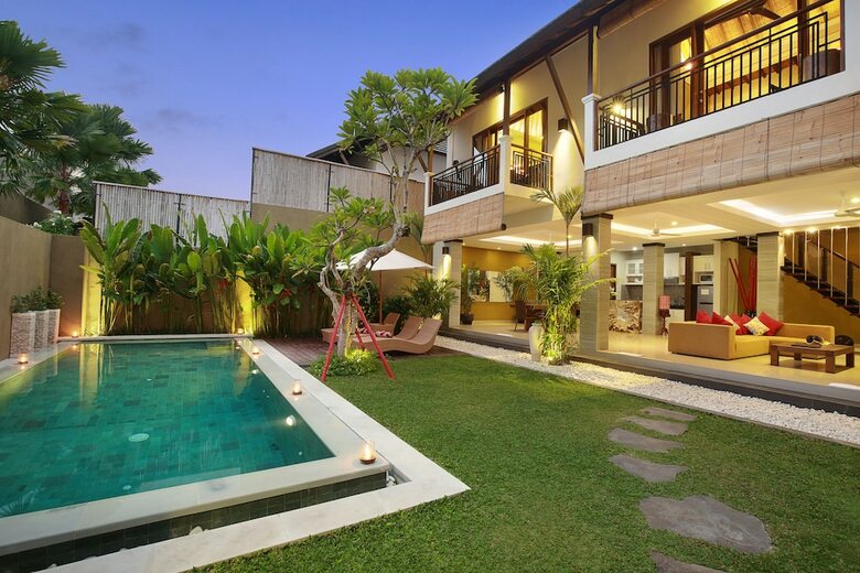 The Kumpi Villas