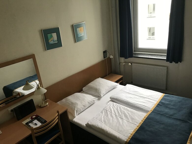 Hotel Maritime