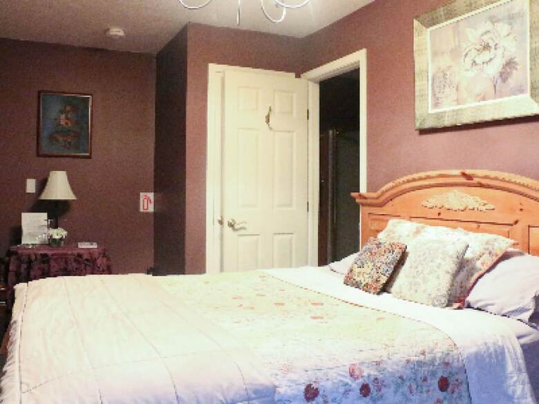 Bed & Breakfast Lil Black Bear Inn