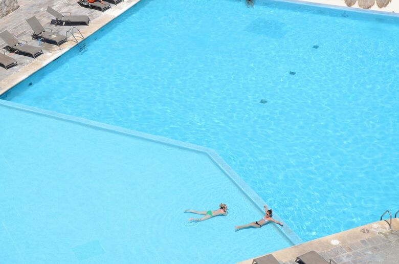 Aparthotel Amigo Rental