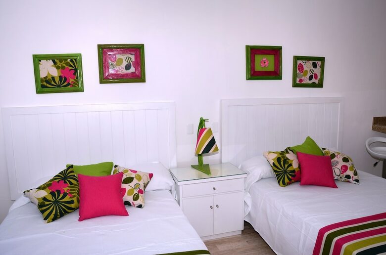 Aparthotel Amigo Rental